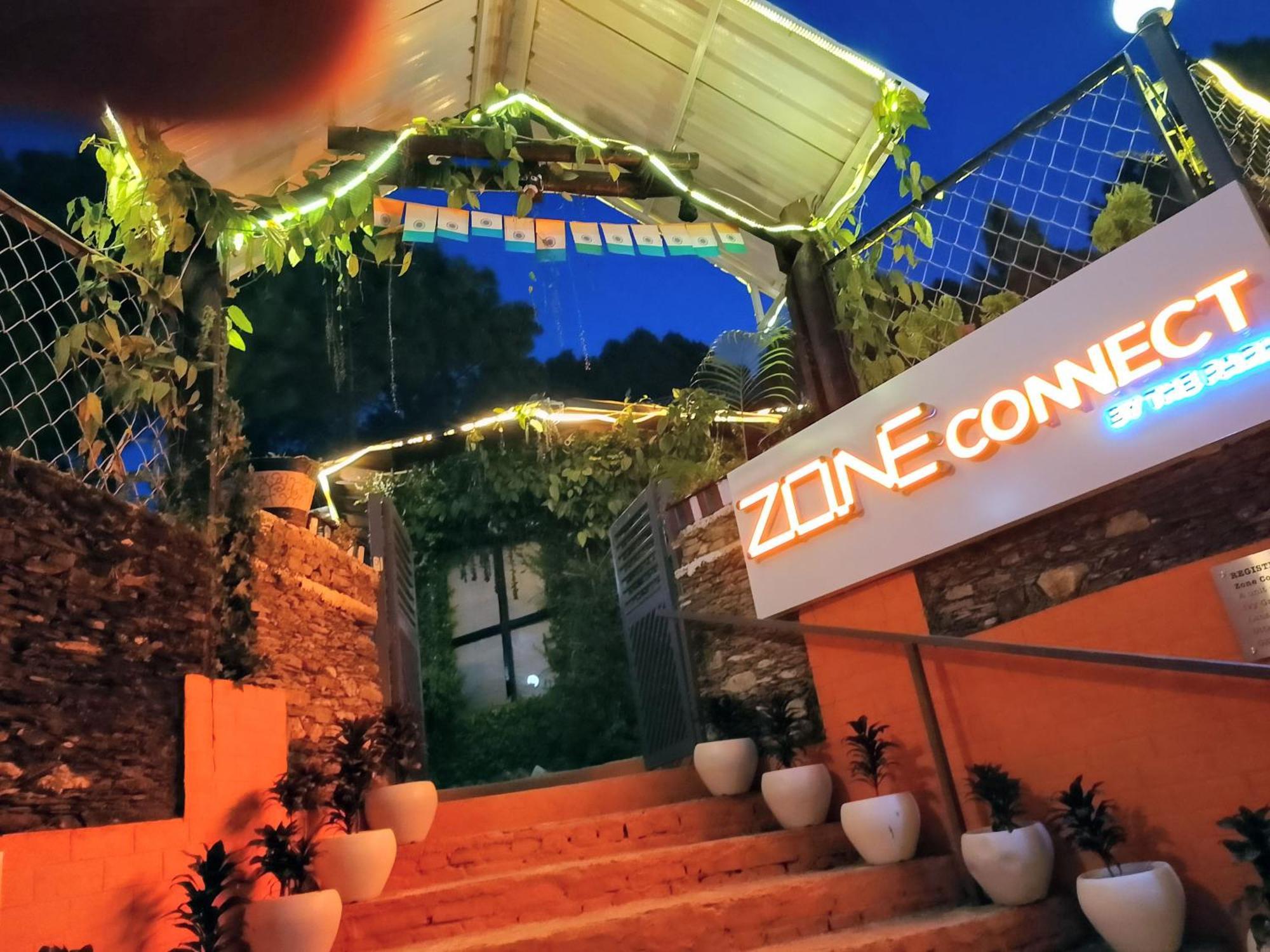 Zone Connect By The Park, Lansdowne Hotel Exterior foto