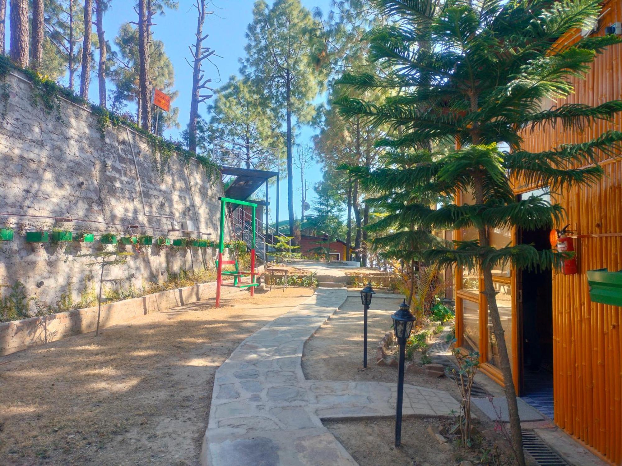 Zone Connect By The Park, Lansdowne Hotel Exterior foto